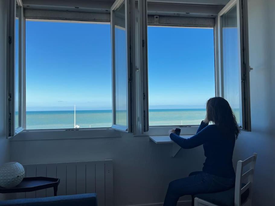 Reve D'horizon, Avec Vue Mer. *